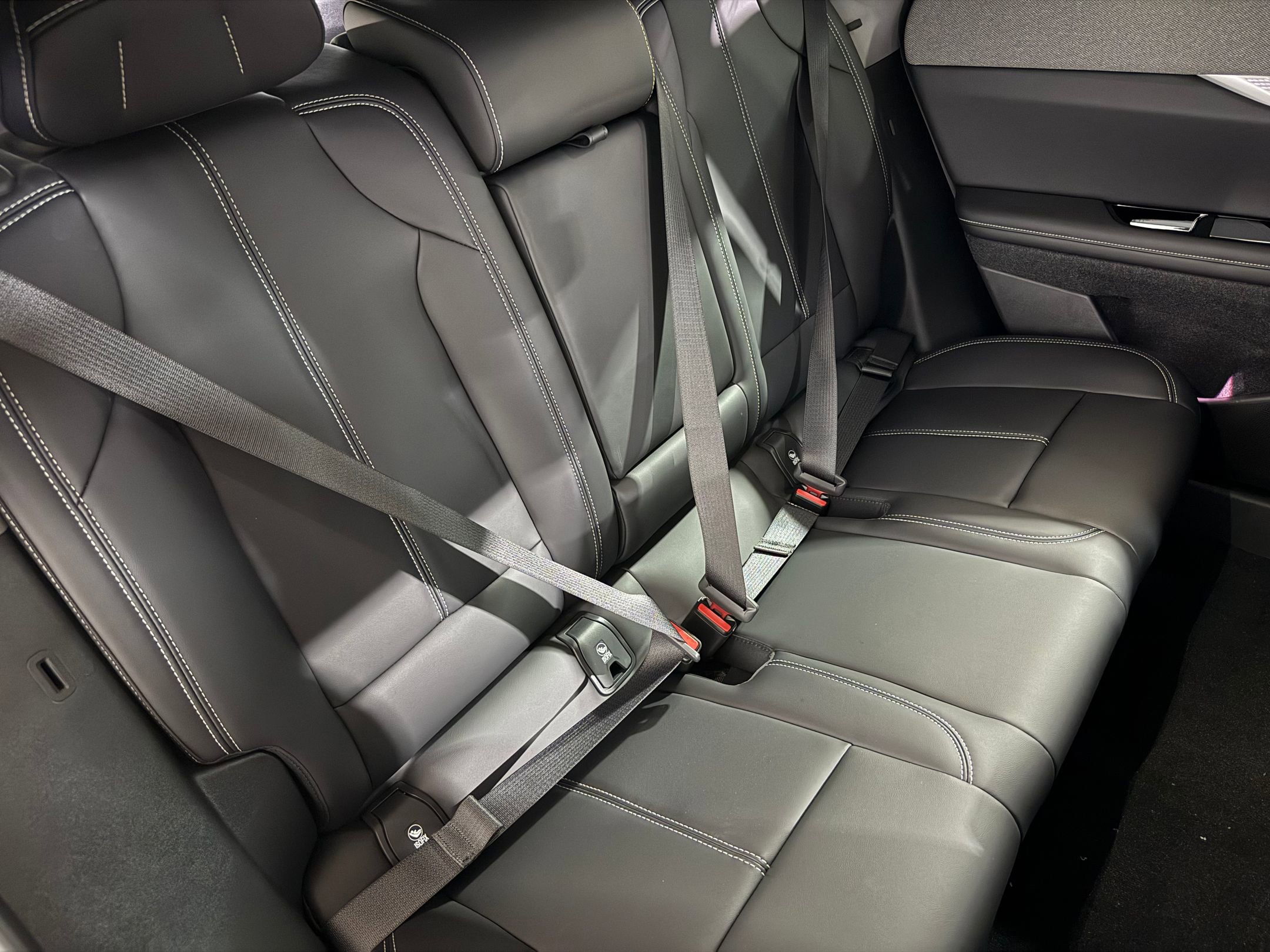 New 2026 Cadillac Optiq Sport 1 image 46