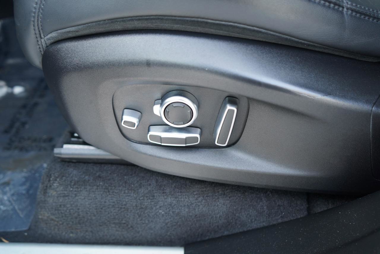 Used 2019 Land Rover Range Rover Sport SVR image 37