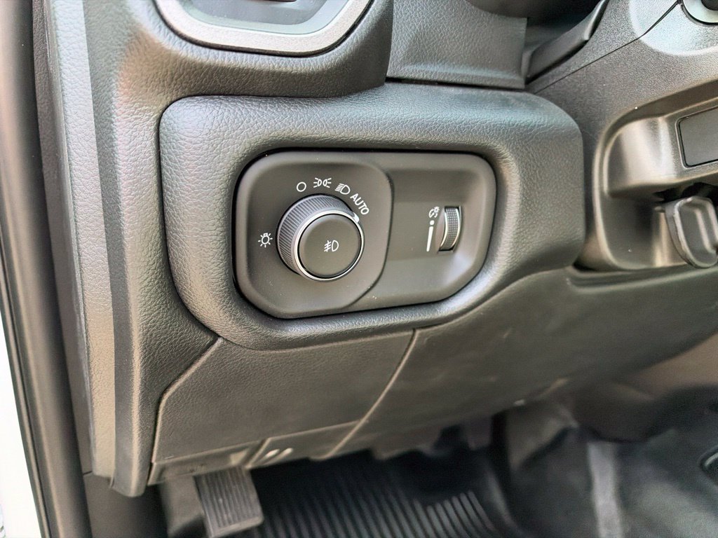 New 2026 RAM 5500 Tradesman AWD/4WD image 11