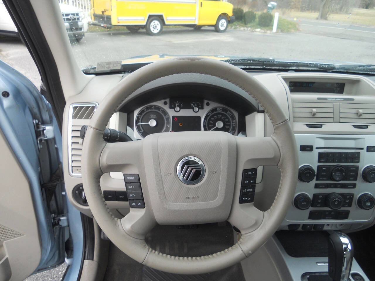 Used 2009 Mercury Mariner Premier image 13