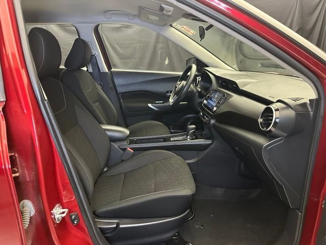 Used 2021 Nissan Kicks SV FWD image 15