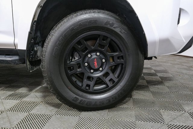 Used 2023 Toyota 4Runner TRD Off-Road Premium image 13