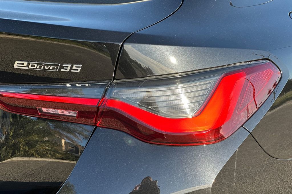 Used 2023 BMW i4 eDrive35 w/ Premium Package image 33