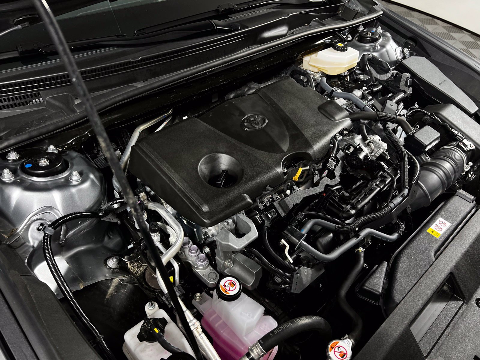 Certified 2026 Toyota Camry SE FWD image 10