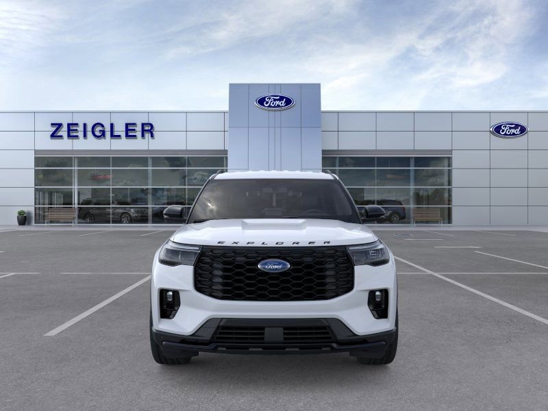 New 2026 Ford Explorer ST-Line w/ ST-Line Street Pack AWD/4WD image 6