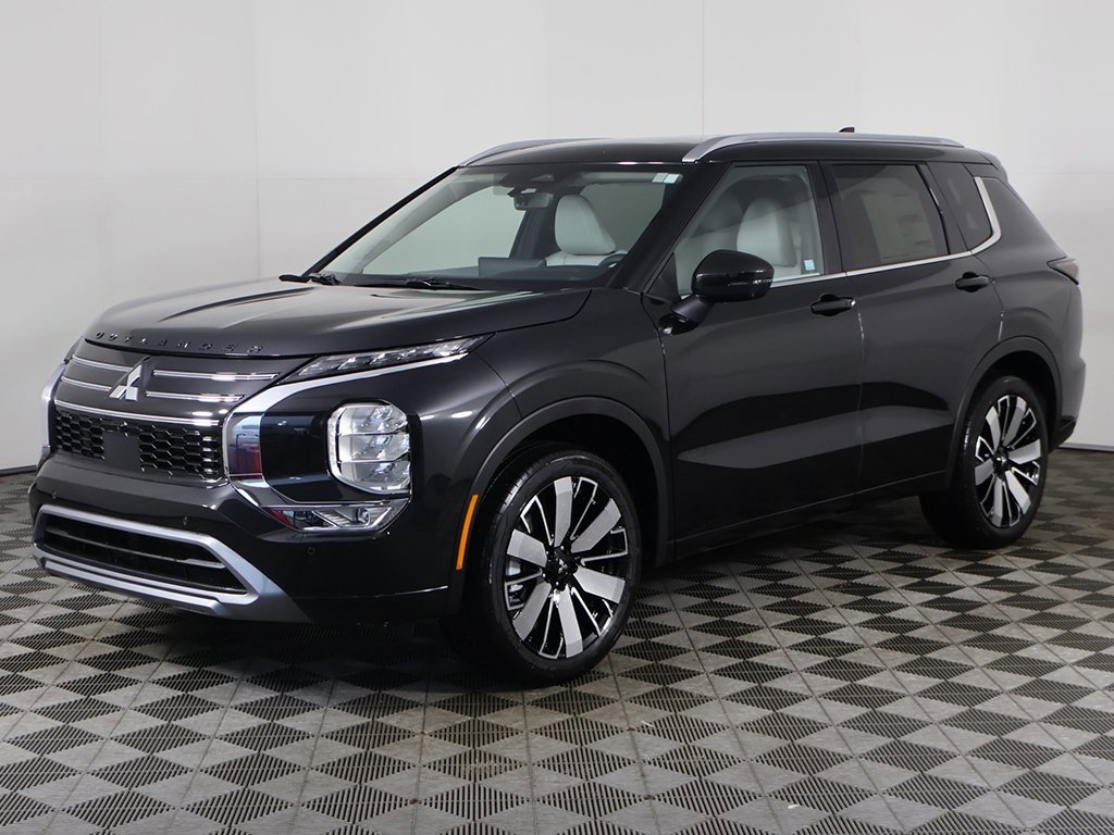New 2025 Mitsubishi Outlander SEL image 11