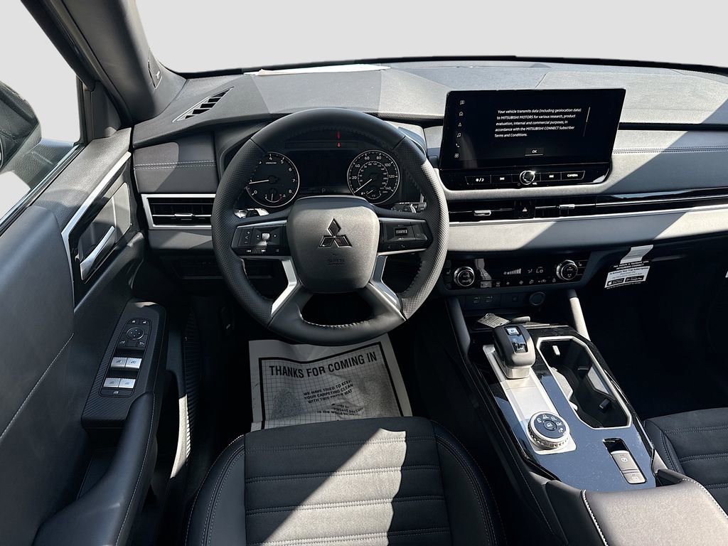 New 2026 Mitsubishi Outlander LE FWD image 20