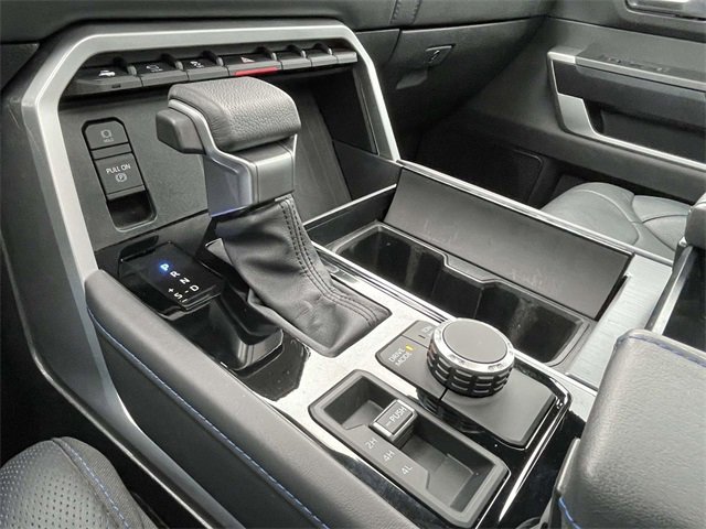 Used 2025 Toyota Sequoia Platinum image 33