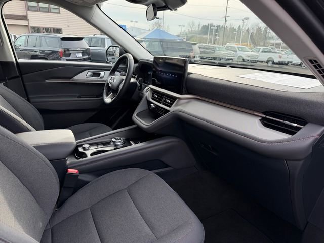 Used 2025 Ford Explorer Active image 42