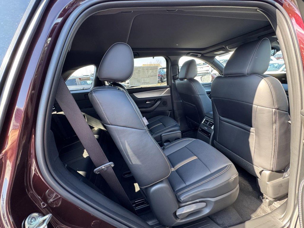 New 2026 MAZDA CX-90 Plug-In Hybrid w/ Premium Plus image 5