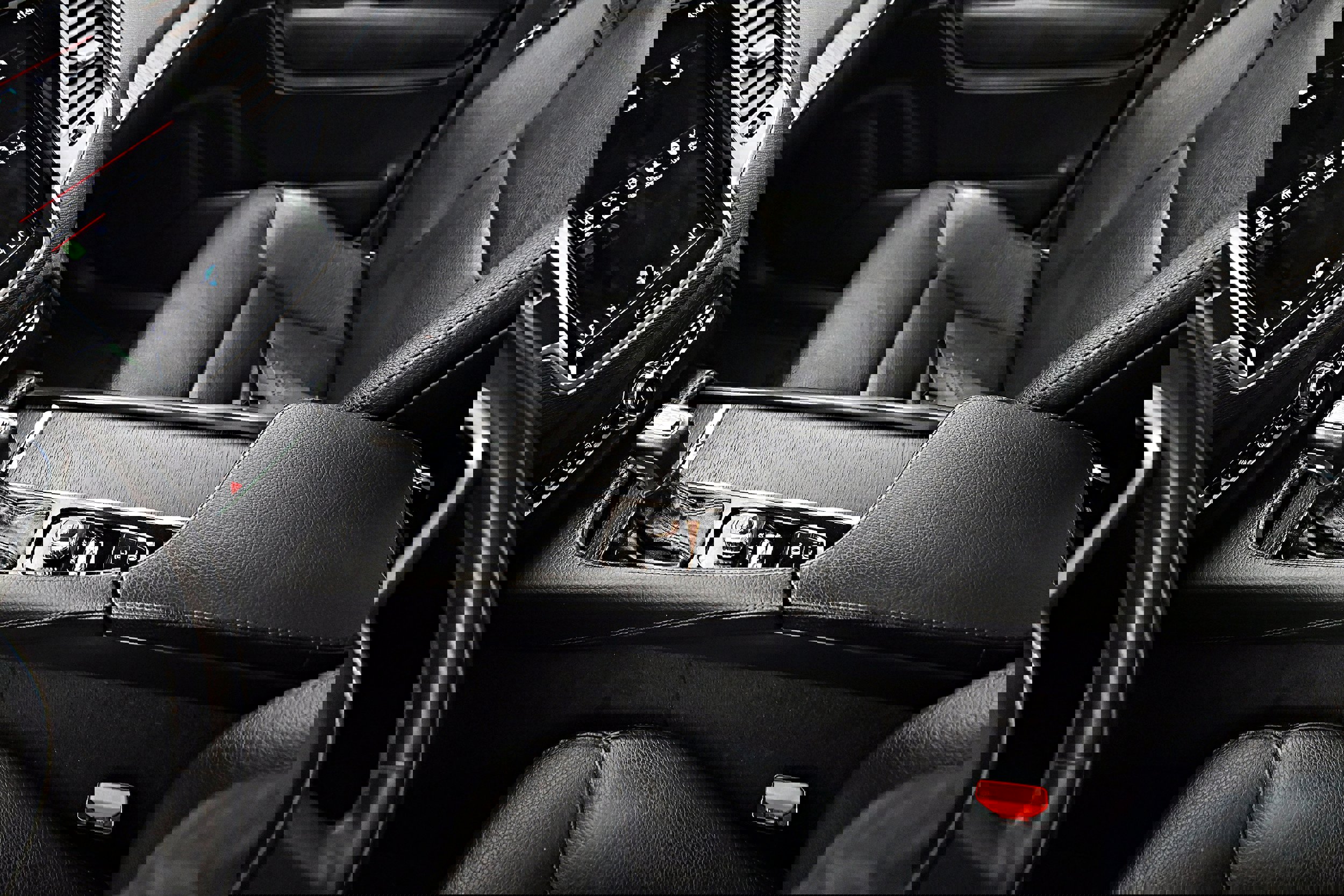 Used 2020 Volvo XC90 T6 Momentum image 19