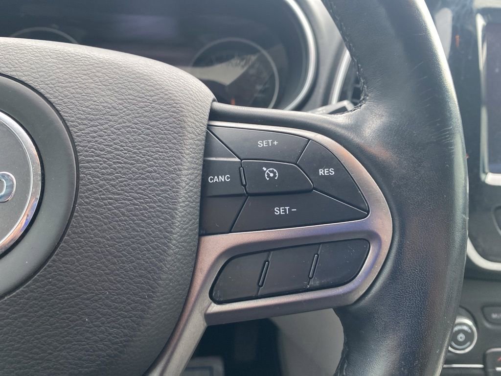 Certified 2020 Jeep Cherokee Limited image 25