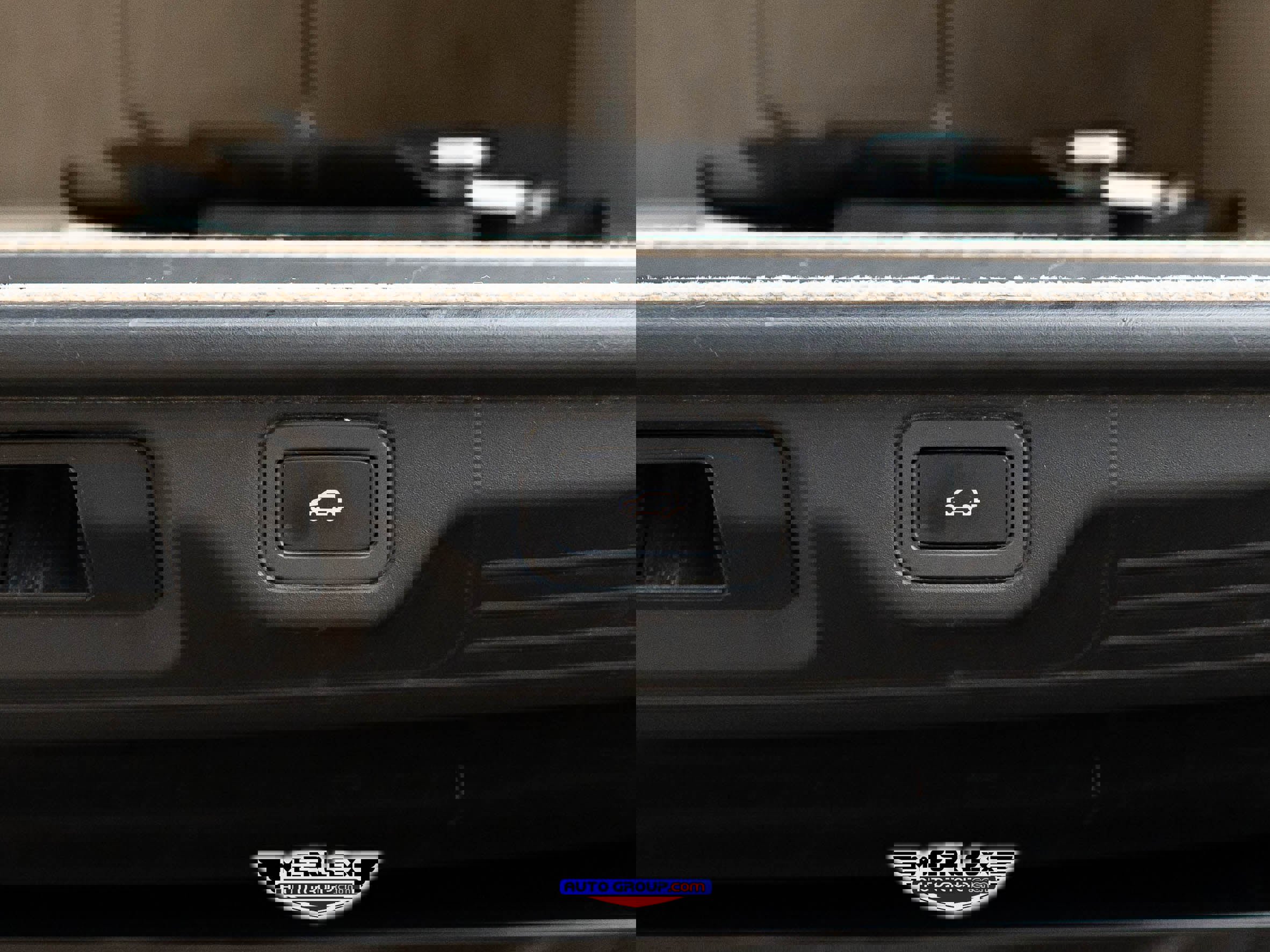 Used 2017 Land Rover Range Rover Supercharged image 53