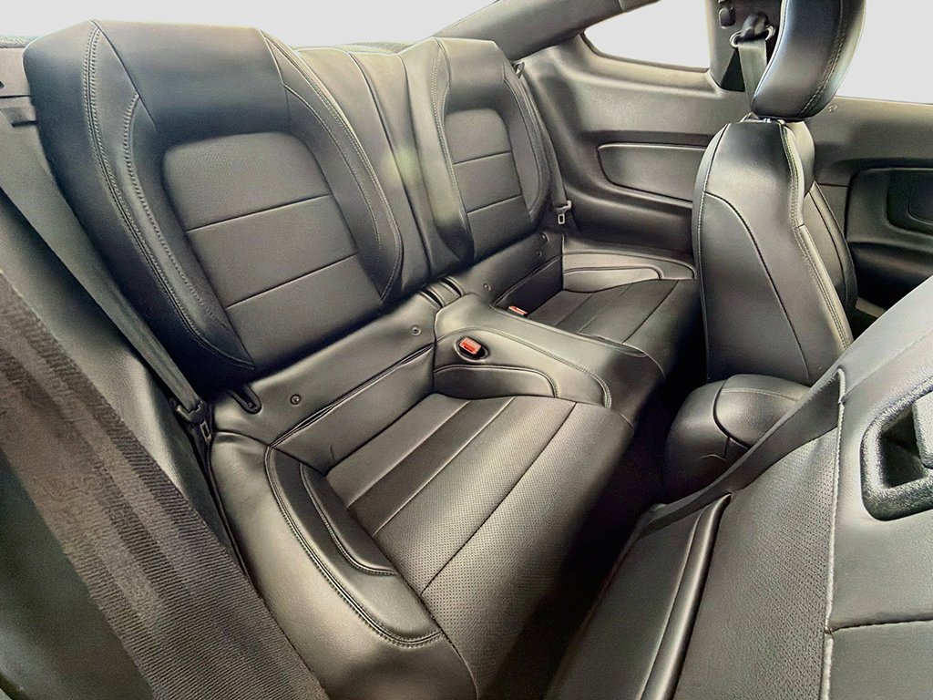 Used 2019 Ford Mustang Bullitt RWD image 29