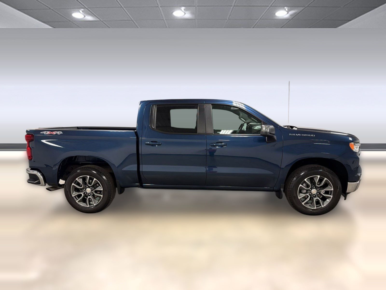 Used 2023 Chevrolet Silverado 1500 LT image 7