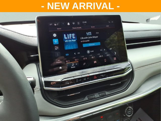 Used 2024 Jeep Compass Limited AWD/4WD image 24