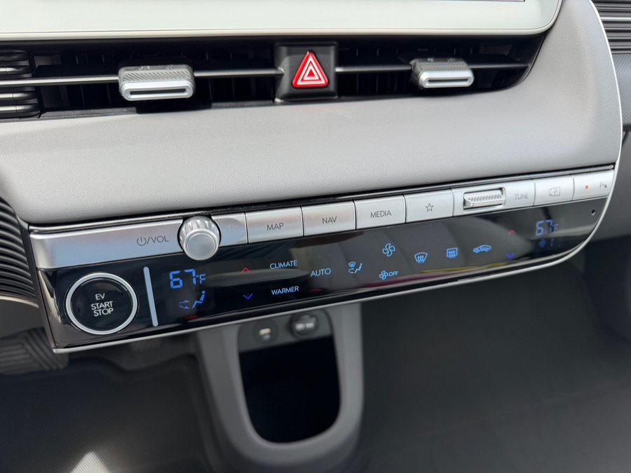 Used 2024 Hyundai Ioniq 5 Limited RWD image 28