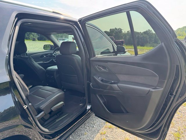 Used 2022 Chevrolet Traverse High Country AWD/4WD image 21