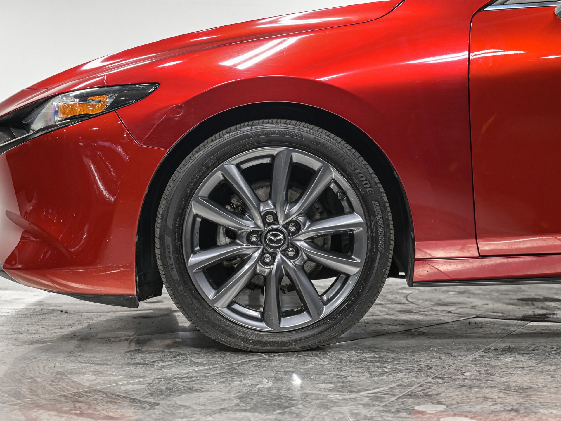 Used 2020 MAZDA MAZDA3 Hatchback image 3