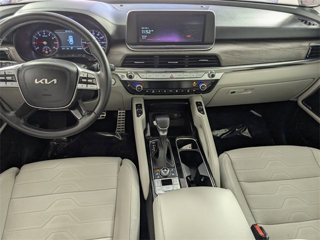 Used 2022 Kia Telluride SX w/ SX Prestige Package image 20