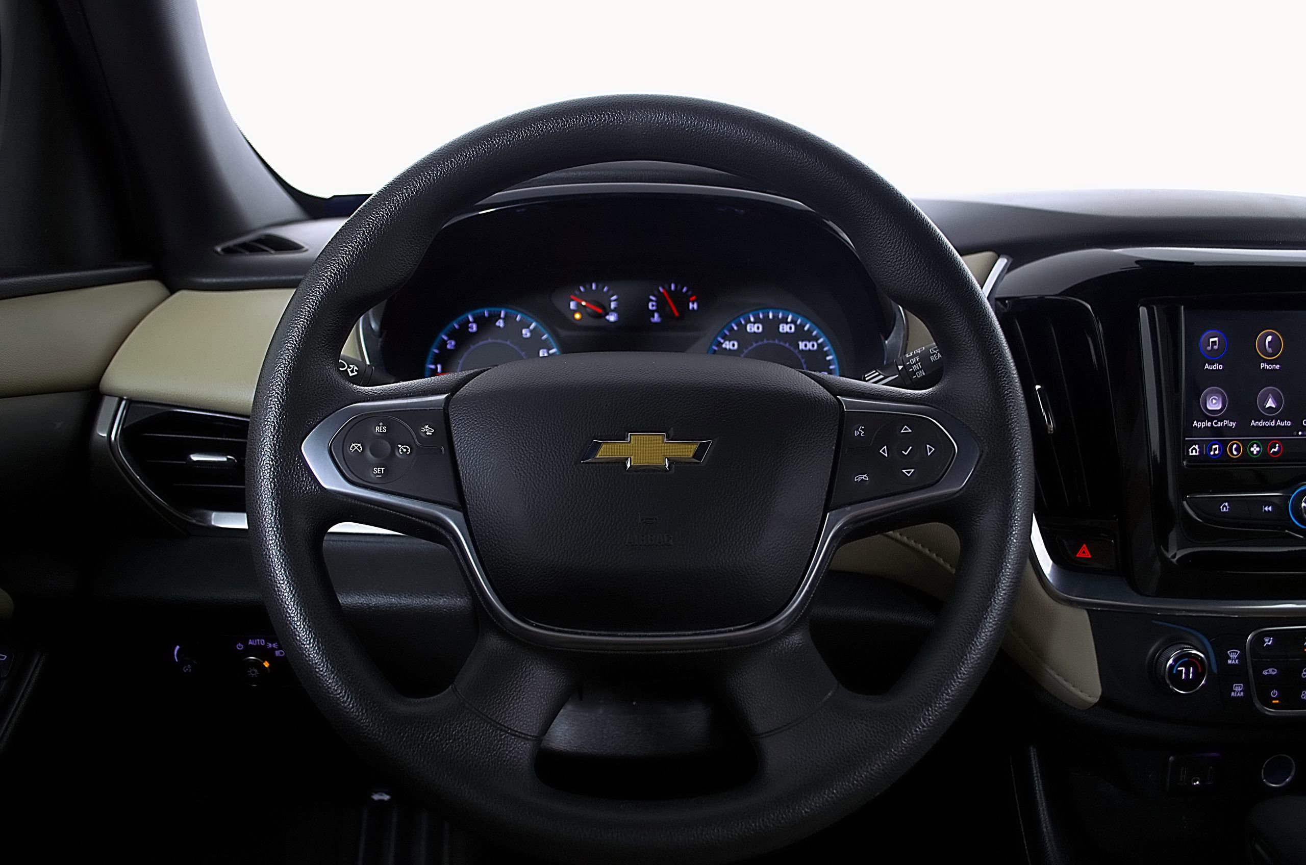 Used 2023 Chevrolet Traverse LS w/ Safety Package FWD image 25