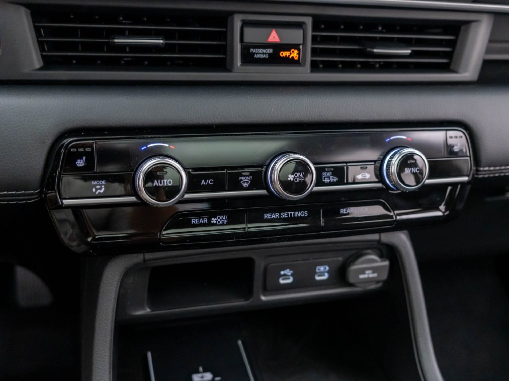 New 2026 Honda Pilot Touring image 25
