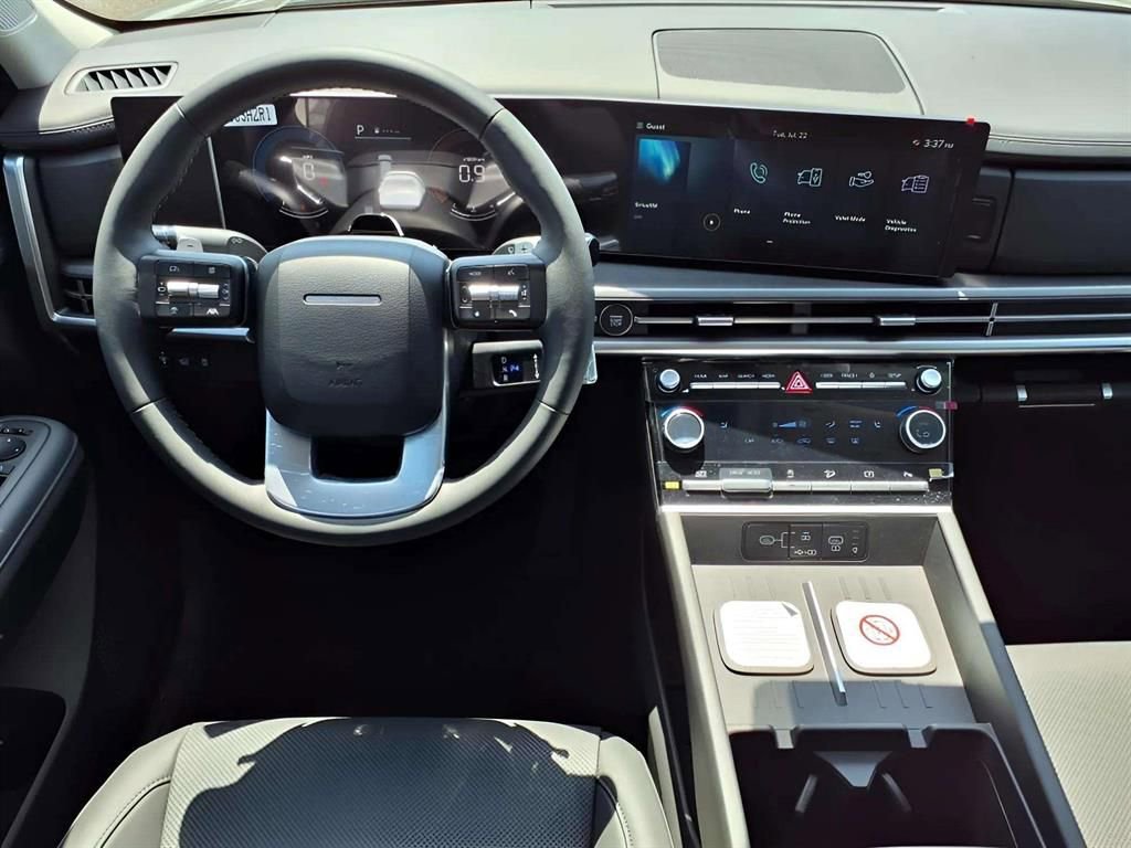 New 2026 Hyundai Santa Fe SEL FWD image 8