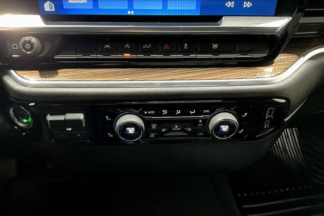 Used 2025 Chevrolet Silverado 1500 LT w/ Work Truck Package AWD/4WD image 17