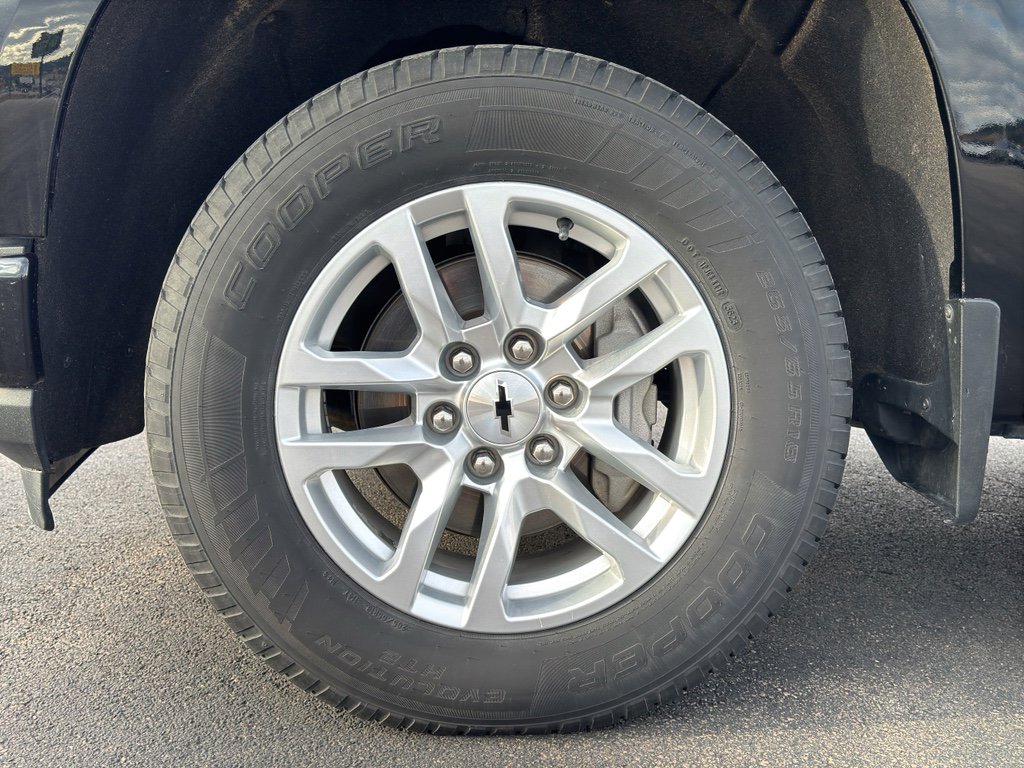 Certified 2019 Chevrolet Silverado 1500 RST image 35