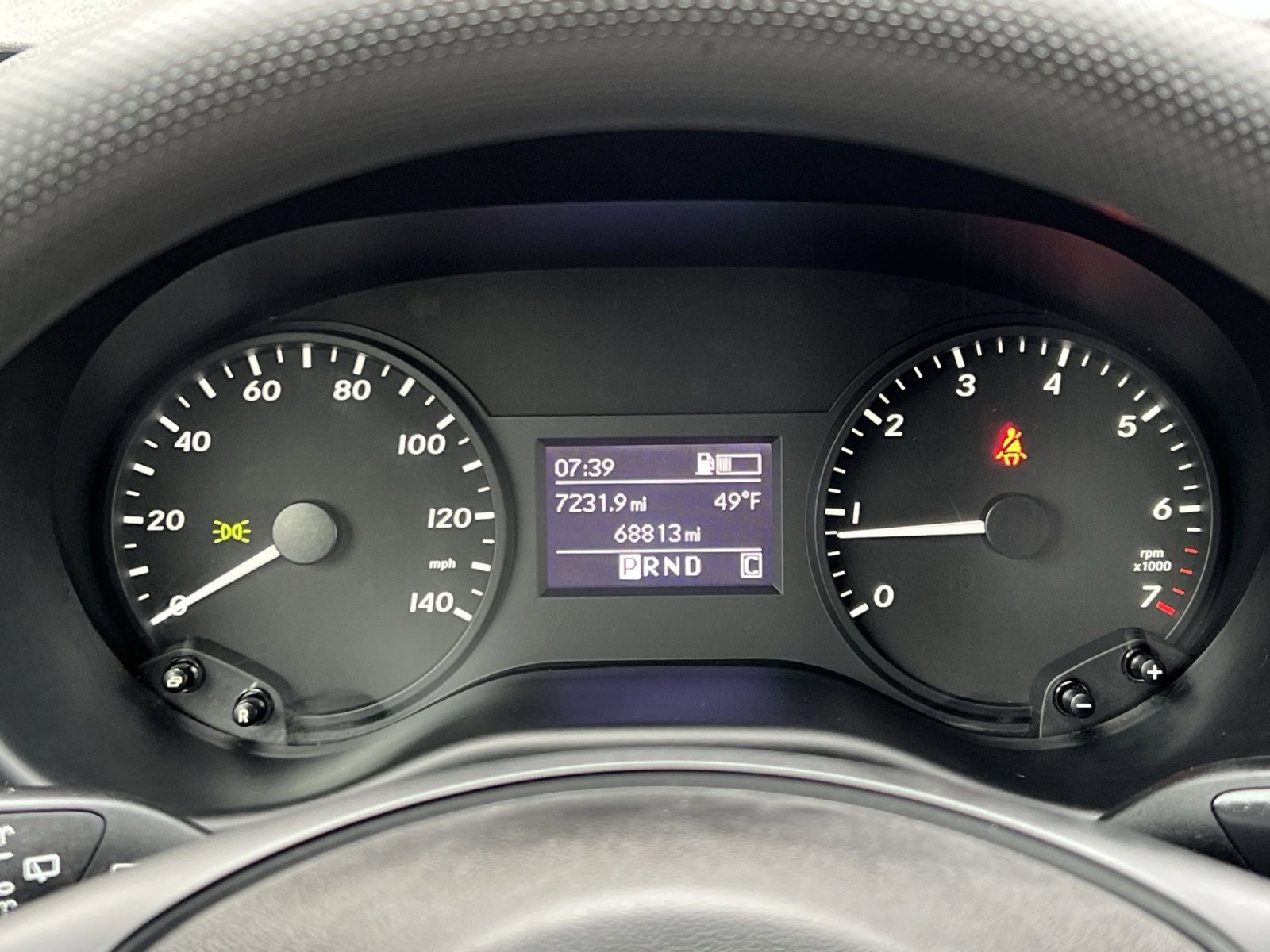 Used 2016 Mercedes-Benz Metris Passenger image 15