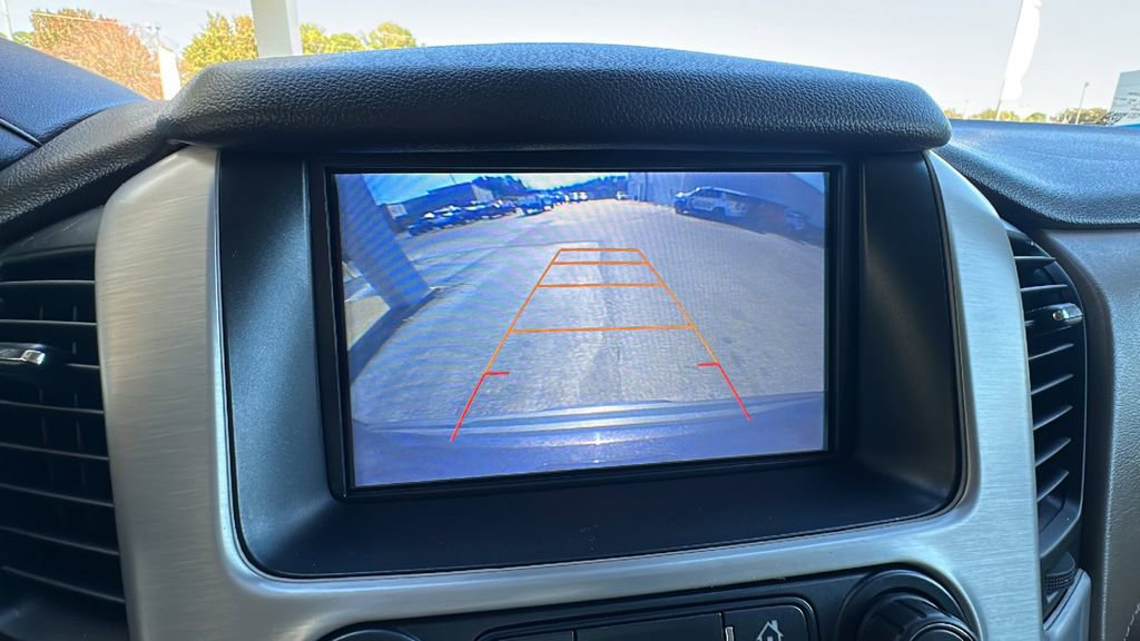 Used 2017 GMC Yukon SLT w/ Open Road Package image 29