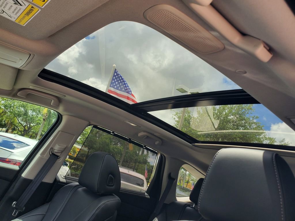 Used 2026 Acura MDX w/ Technology Package image 19