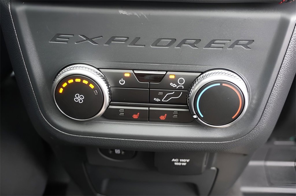 New 2025 Ford Explorer ST-Line w/ Premium Package image 13