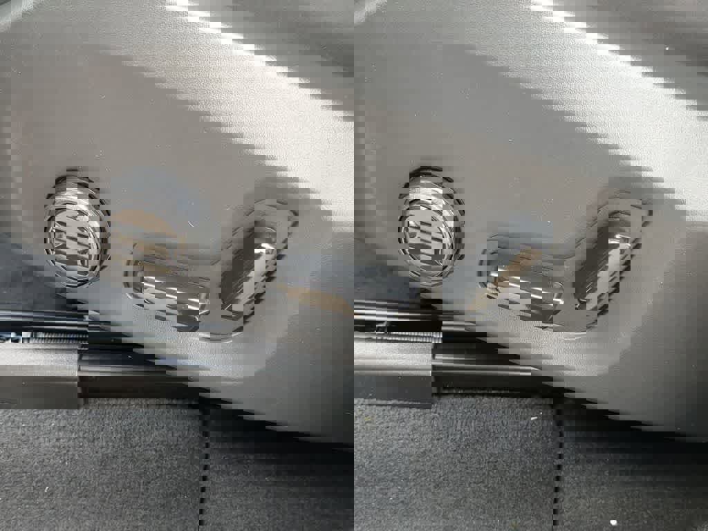 New 2026 Volvo XC60 B5 Plus w/ Protection Package Premier image 16