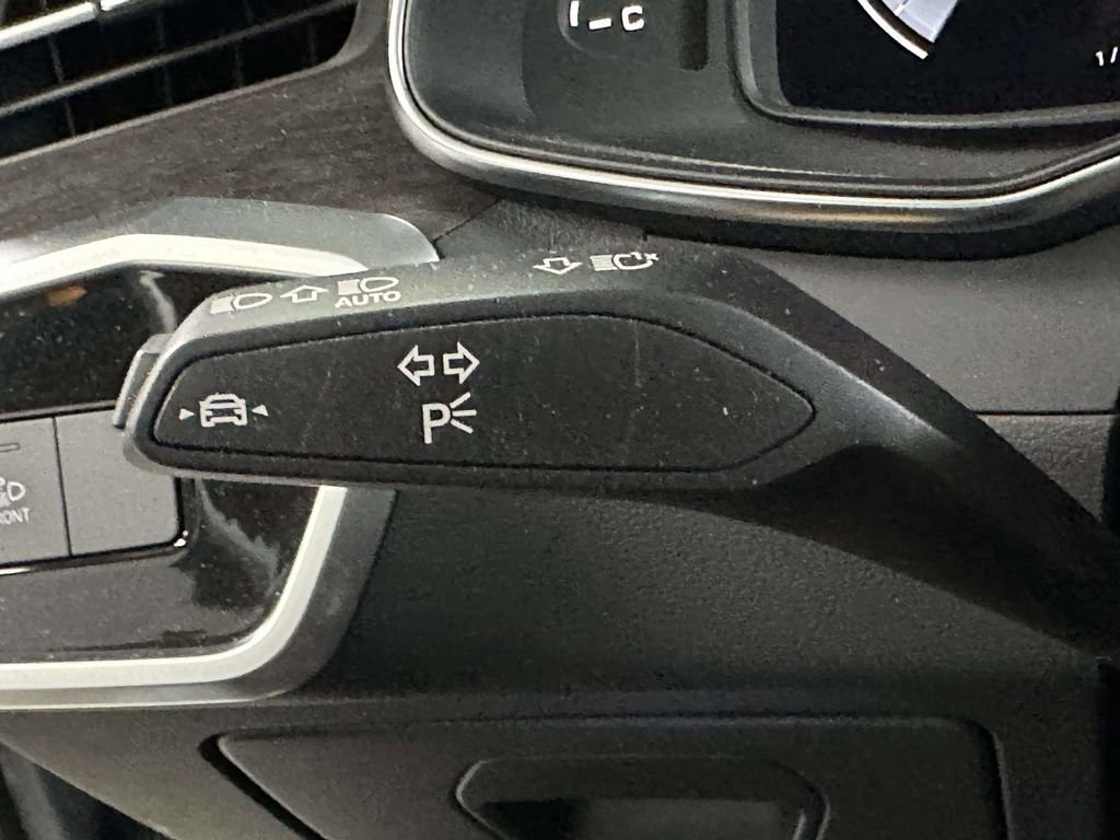 Used 2023 Audi A6 2.0T Premium w/ Convenience Package image 32