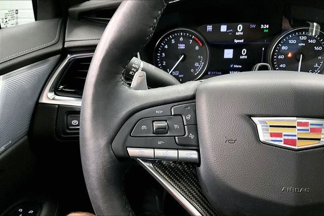 Used 2023 Cadillac XT6 Sport w/ Technology Package AWD/4WD image 27