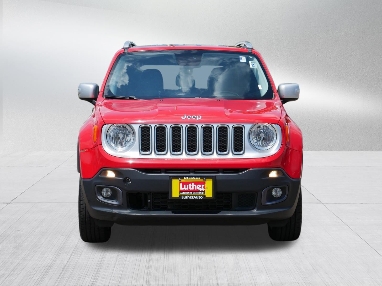 Used 2015 Jeep Renegade Limited w/ Safety & Security Group I AWD/4WD video 2