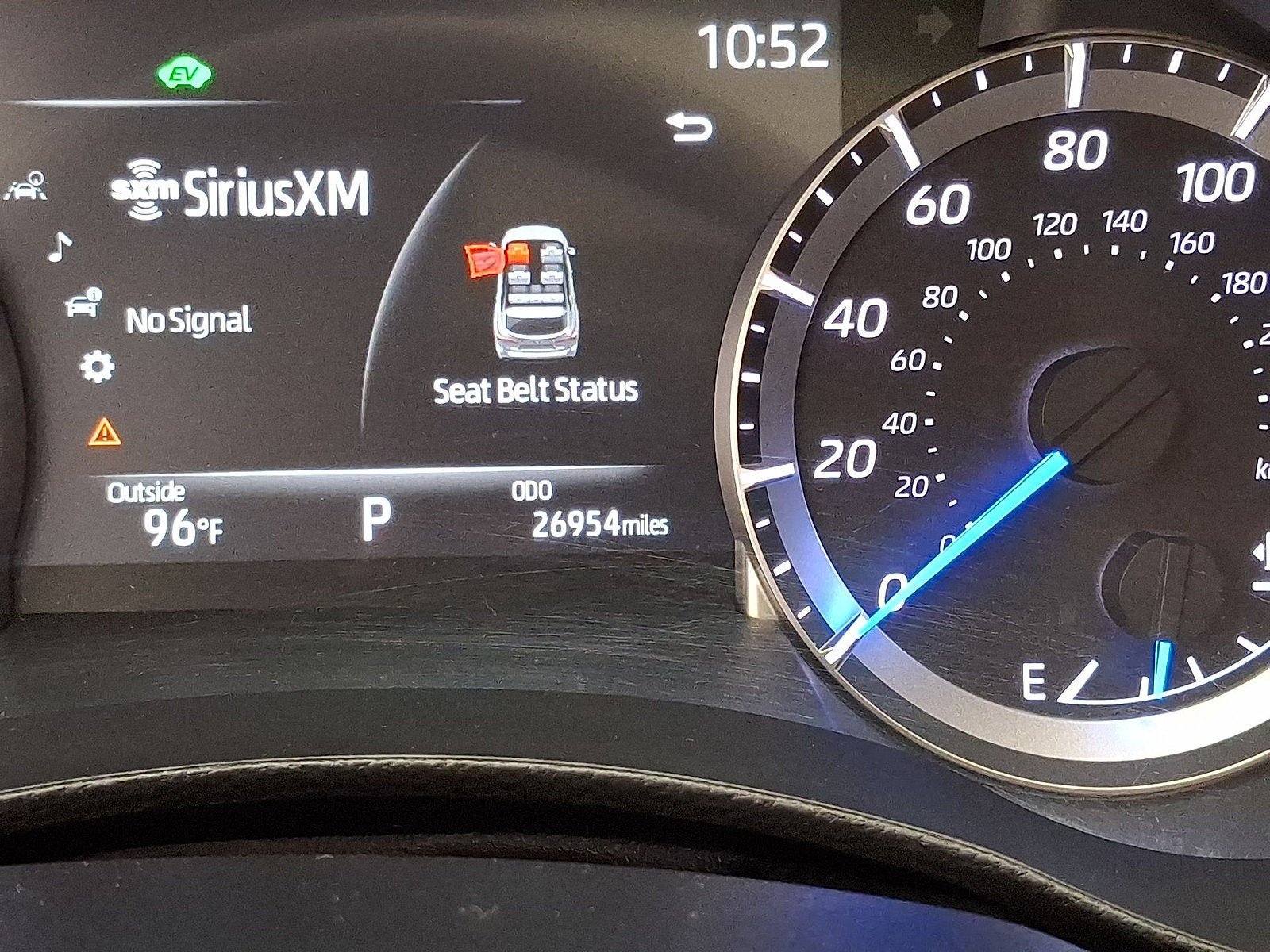 Used 2023 Toyota Highlander Bronze Edition FWD image 5