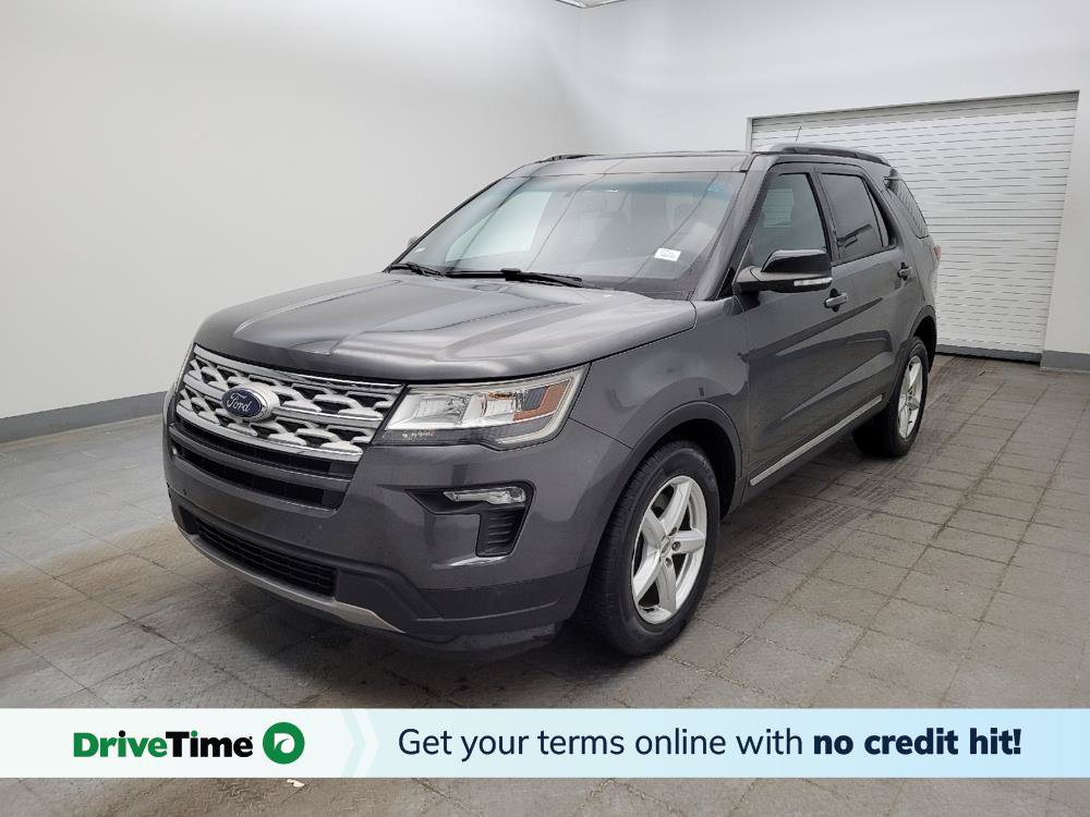 Used 2018 Ford Explorer XLT w/ Equipment Group 202A FWD image 1