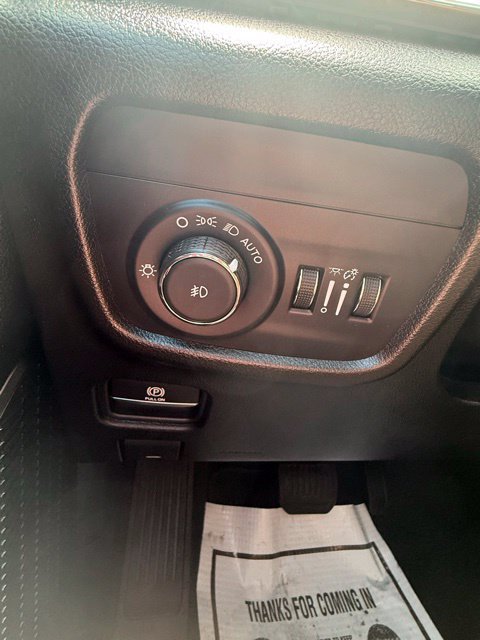 New 2025 Jeep Grand Cherokee L Overland w/ Advanced Protech Group III AWD/4WD image 14