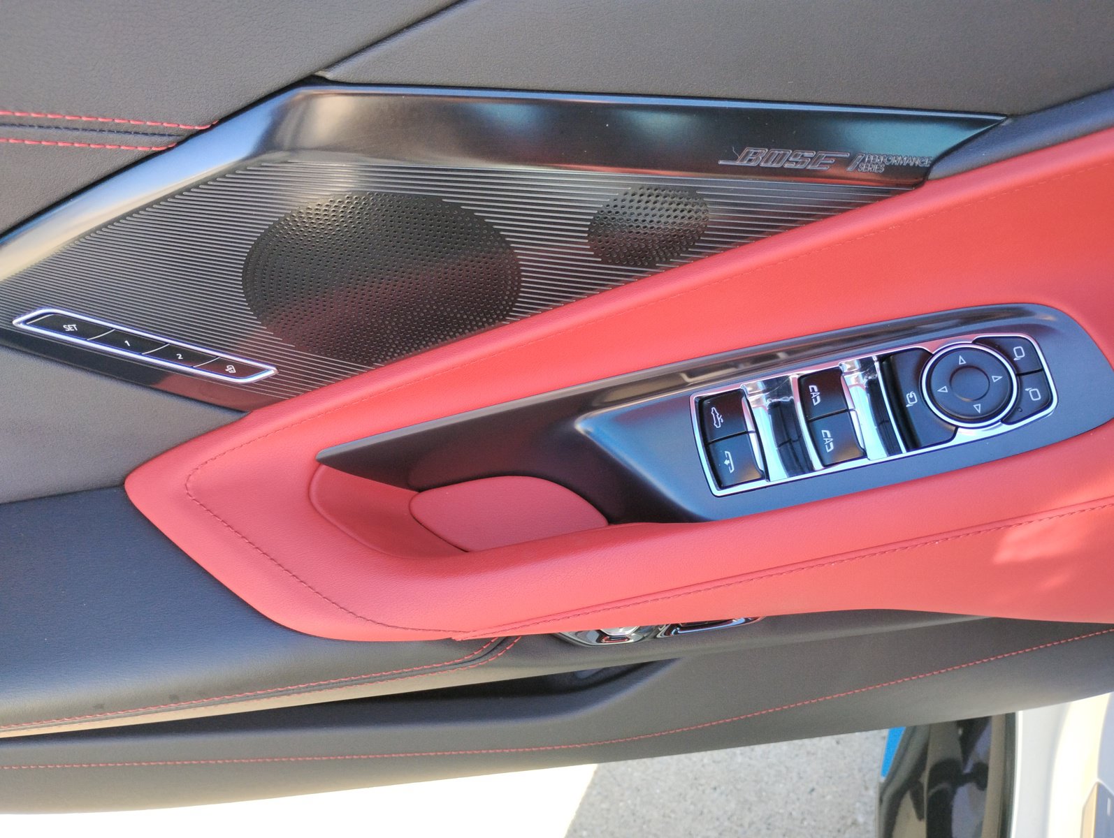 Used 2024 Chevrolet Corvette Z06 w/ Stealth Interior Trim Package RWD image 23