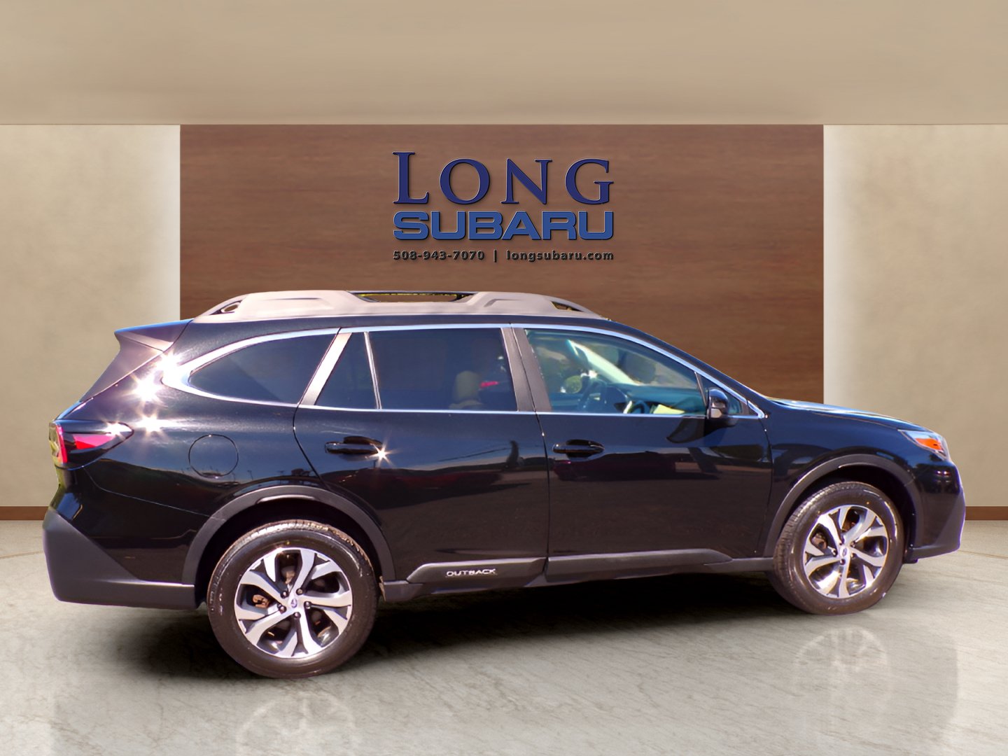 Used 2022 Subaru Outback Limited AWD/4WD image 5