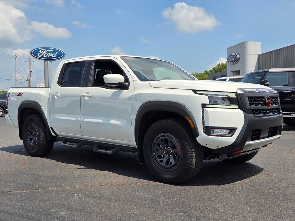 Used 2025 Nissan Frontier PRO-4X w/ Pro Premium Package AWD/4WD image 8