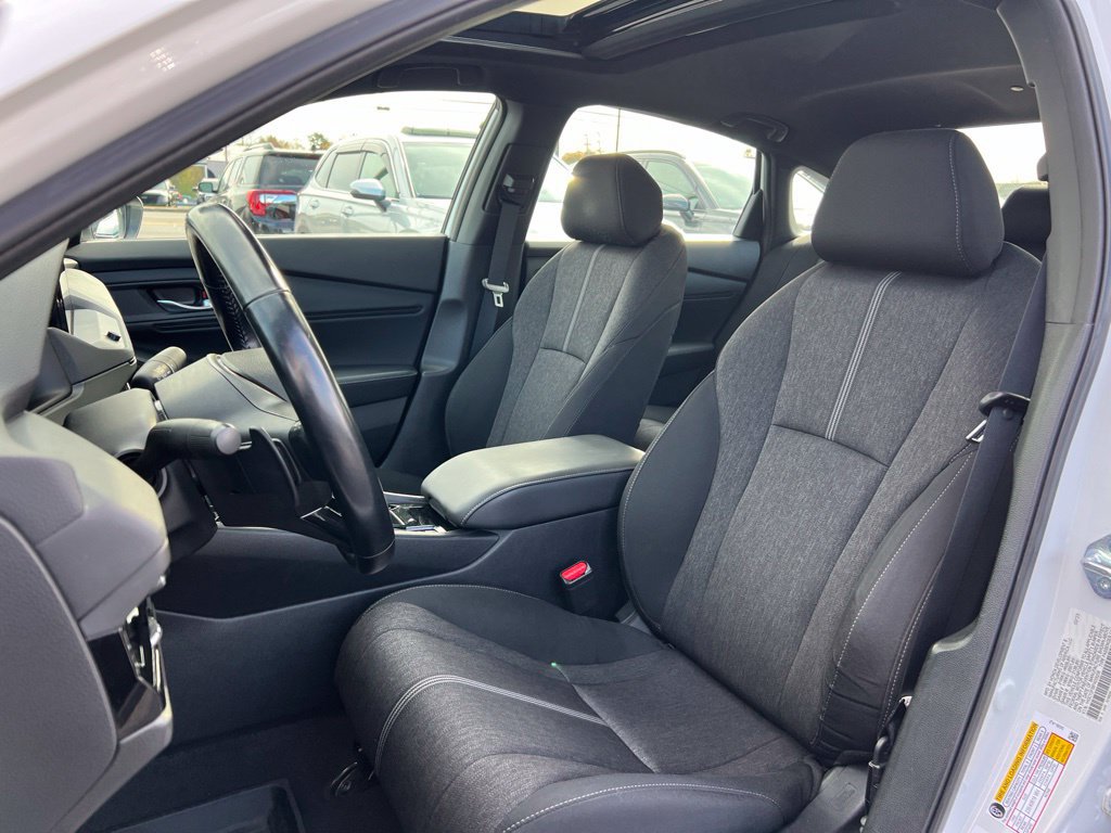 Used 2023 Honda Accord Sport image 18