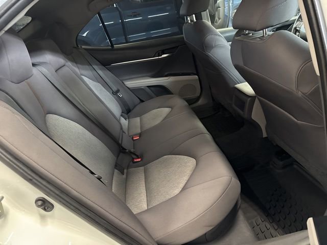Used 2020 Toyota Camry LE w/ Sunroof Package FWD image 27
