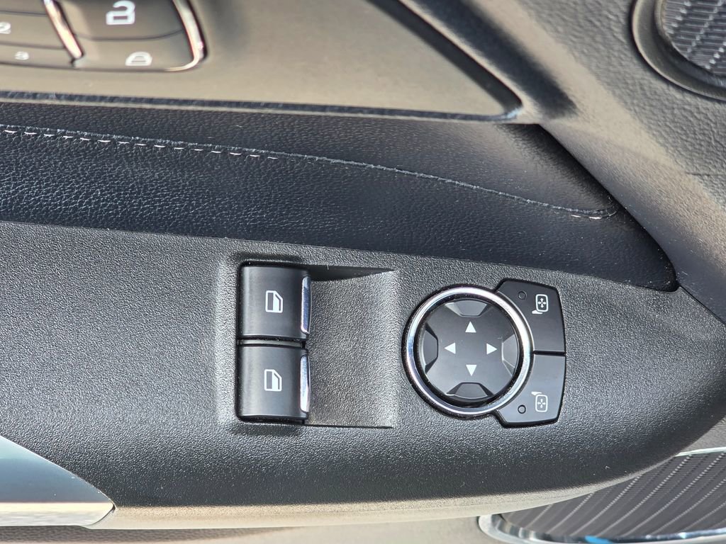 Used 2018 Ford Mustang GT Premium w/ Safe & Smart Package RWD image 12