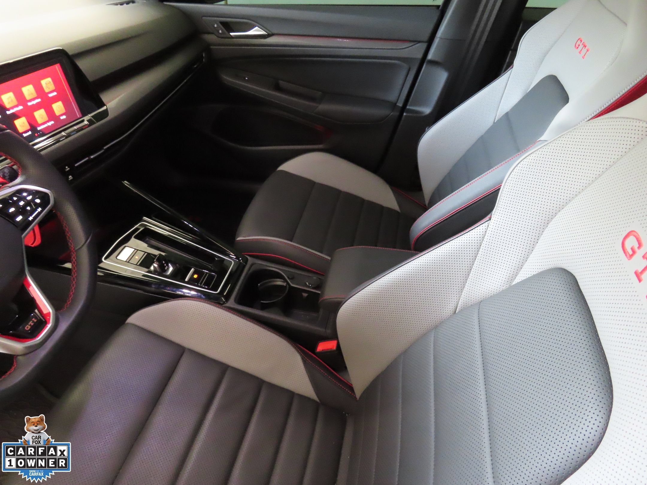 Used 2024 Volkswagen GTI Autobahn FWD image 23