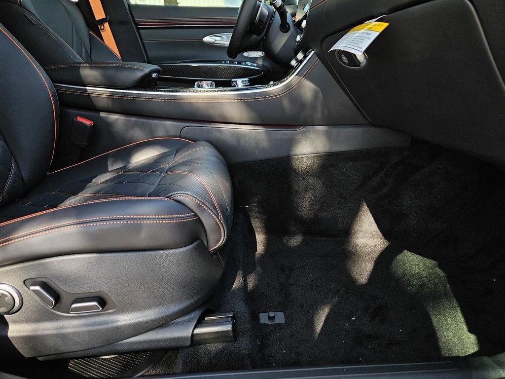 New 2026 Genesis GV70 3.5T Sport Prestige image 9