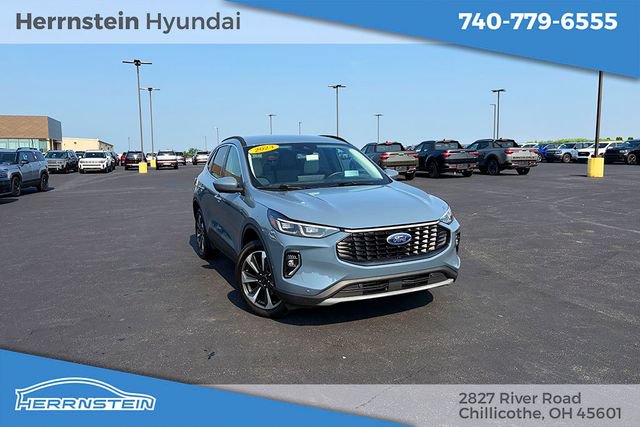 Used 2023 Ford Escape Platinum w/ Premium Technology Package