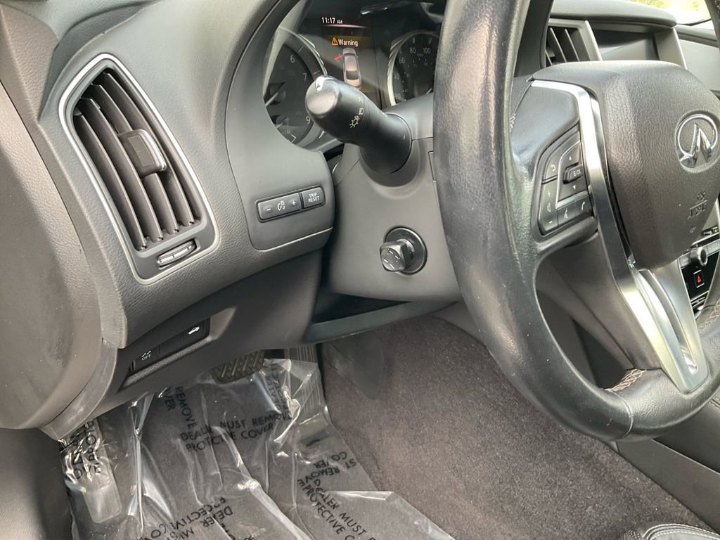 Used 2022 INFINITI Q50 Luxe w/ Cargo Package image 15